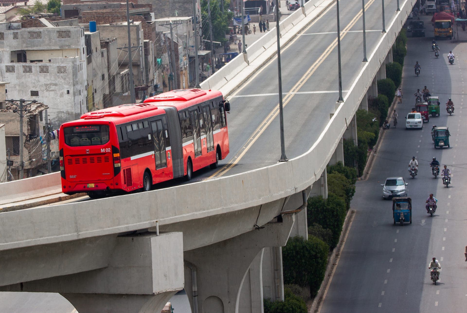 Veda Inaugurates New Eco Friendly Fleet for Lahore Metro Bus